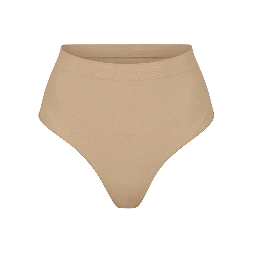 Skims Thong - NWOT - Clay - Large